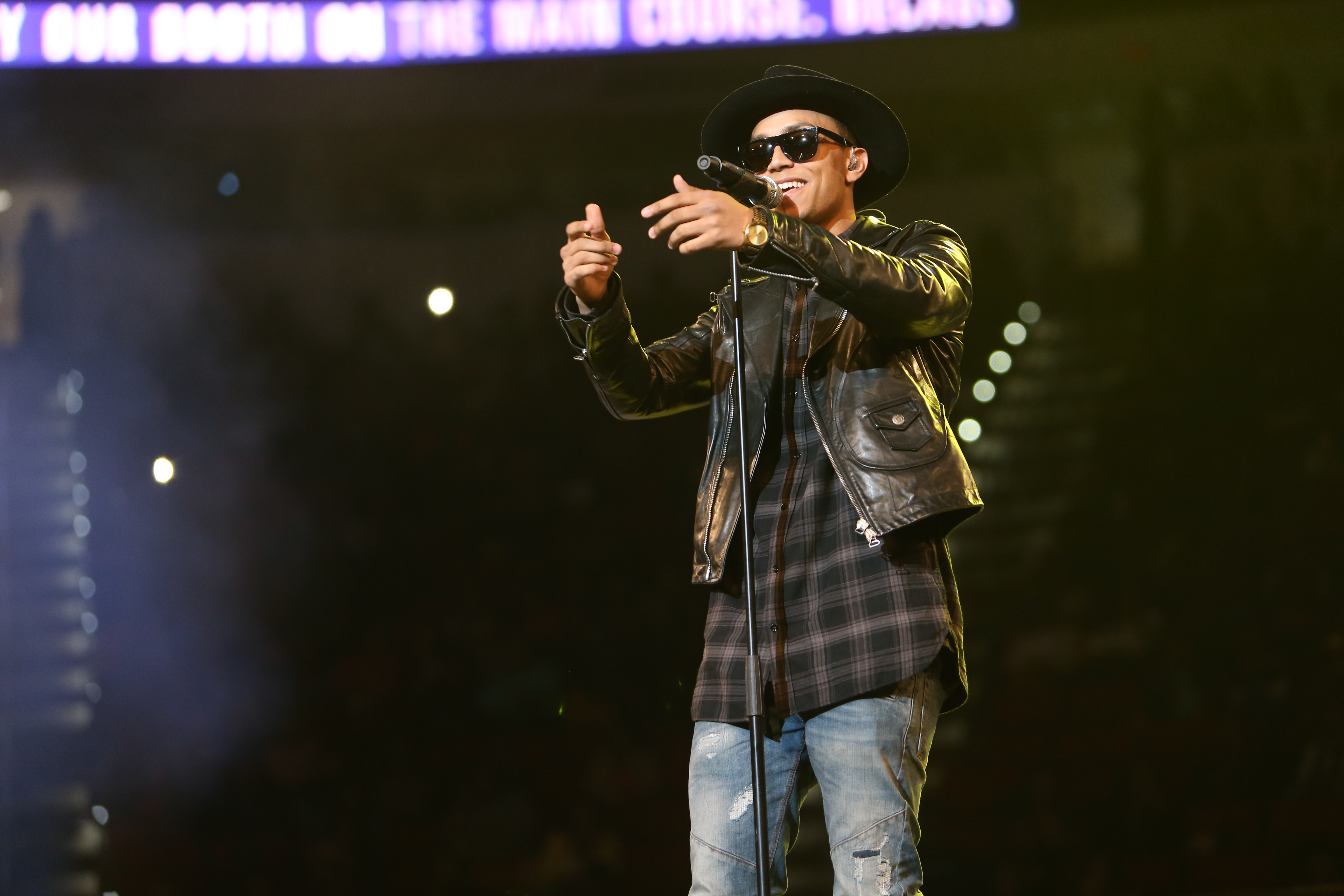 Sebastian Mikael At Women's Empowerment 2014 [PHOTOS]