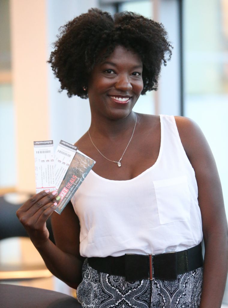 Floetry and Eric Roberson Concert