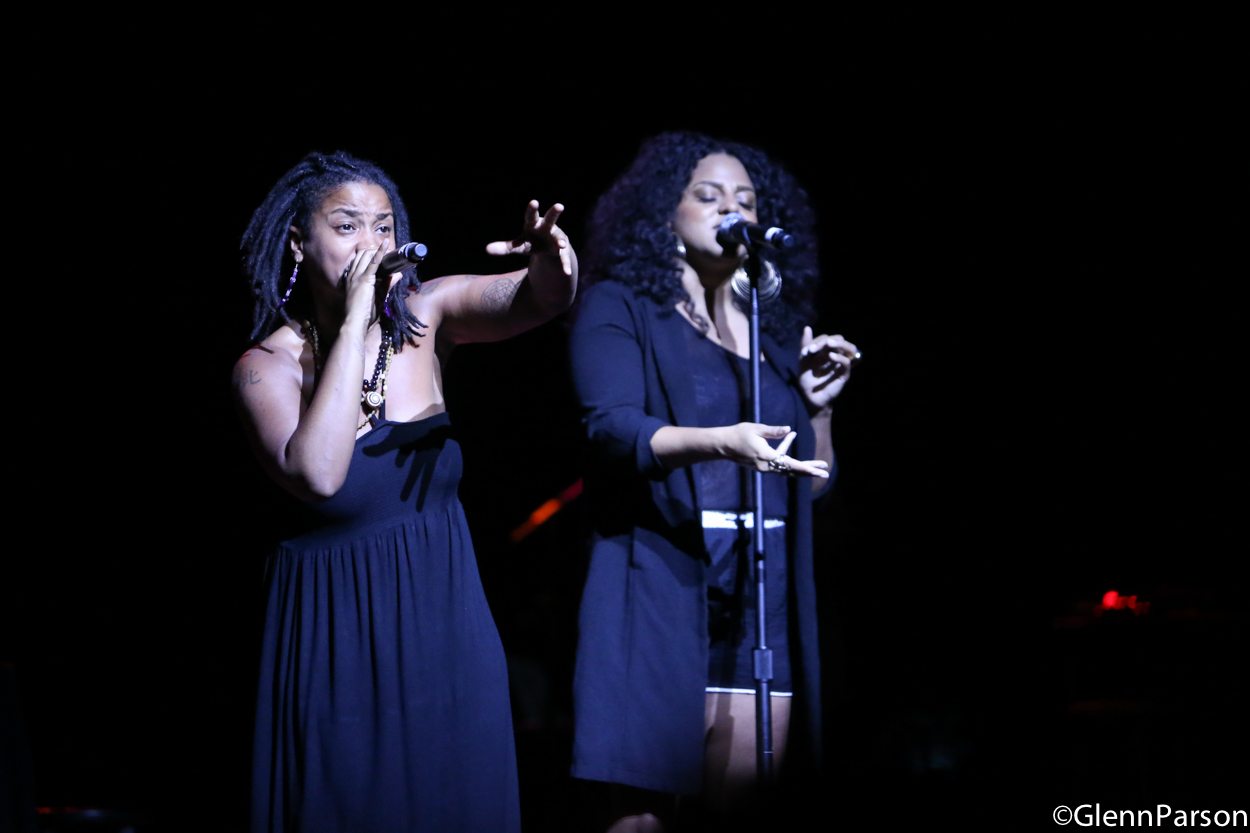 Floetry & Eric Roberson Concert