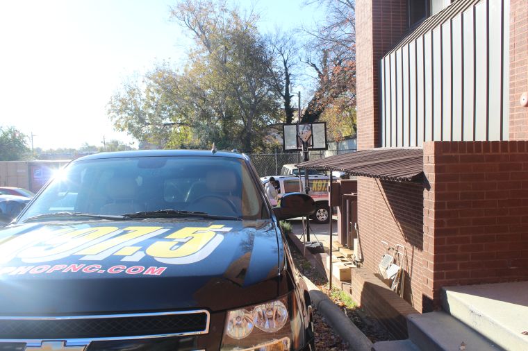 2015 Thanksgiving Turkey Giveaway [PHOTOS]