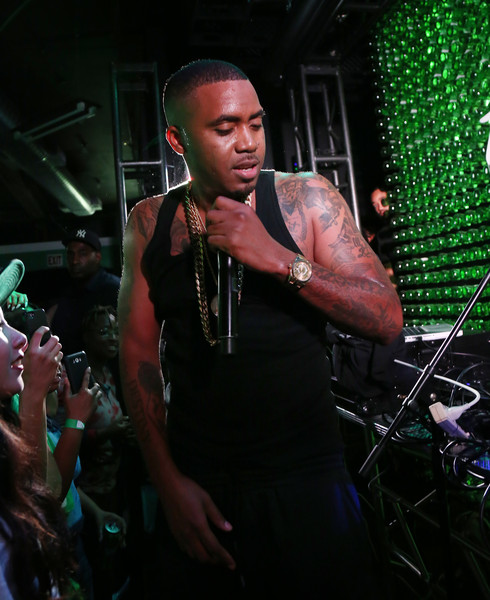 Nas