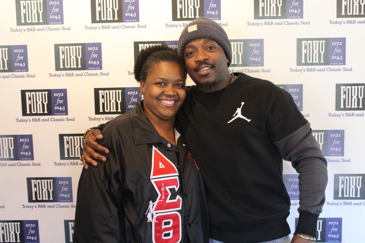 Anthony HamiltonMeet N Greet with Foxy 107.1/104. at Cracker Barrel