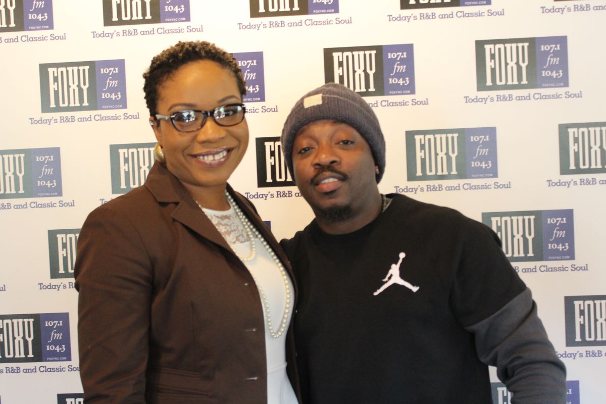 Anthony HamiltonMeet N Greet with Foxy 107.1/104. at Cracker Barrel
