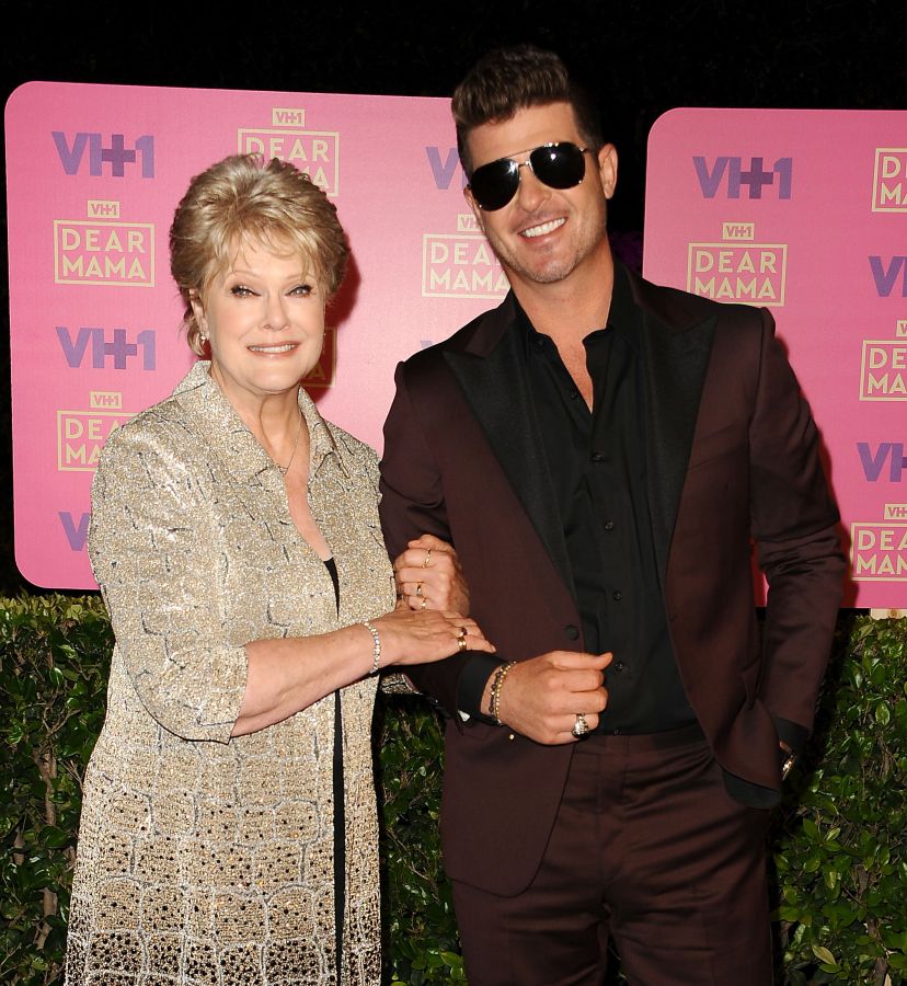 VH1's 2nd Annual 'Dear Mama: An Event To Honor Moms' - Arrivals