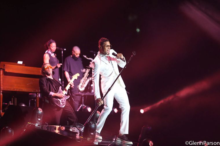 Maxwell Concert – Raleigh