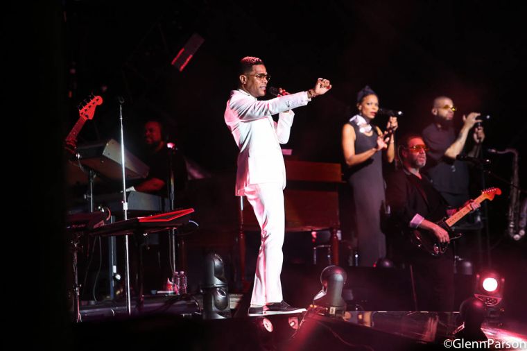 Maxwell Concert – Raleigh
