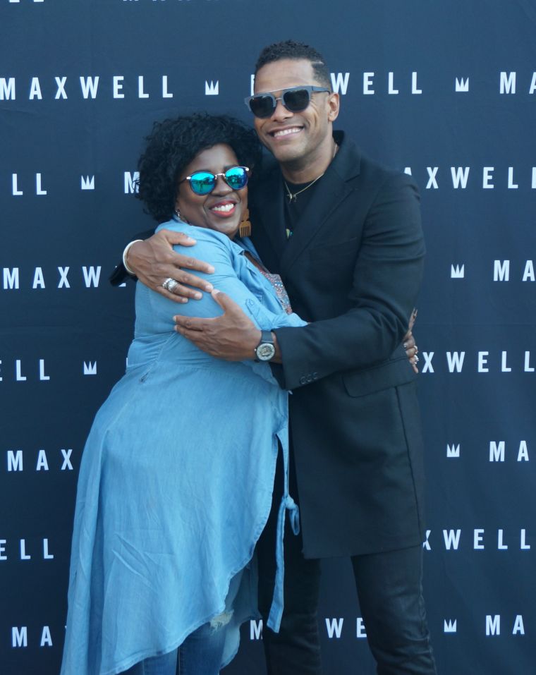 Maxwell, Ledisi, & Leela James Meet & Greet