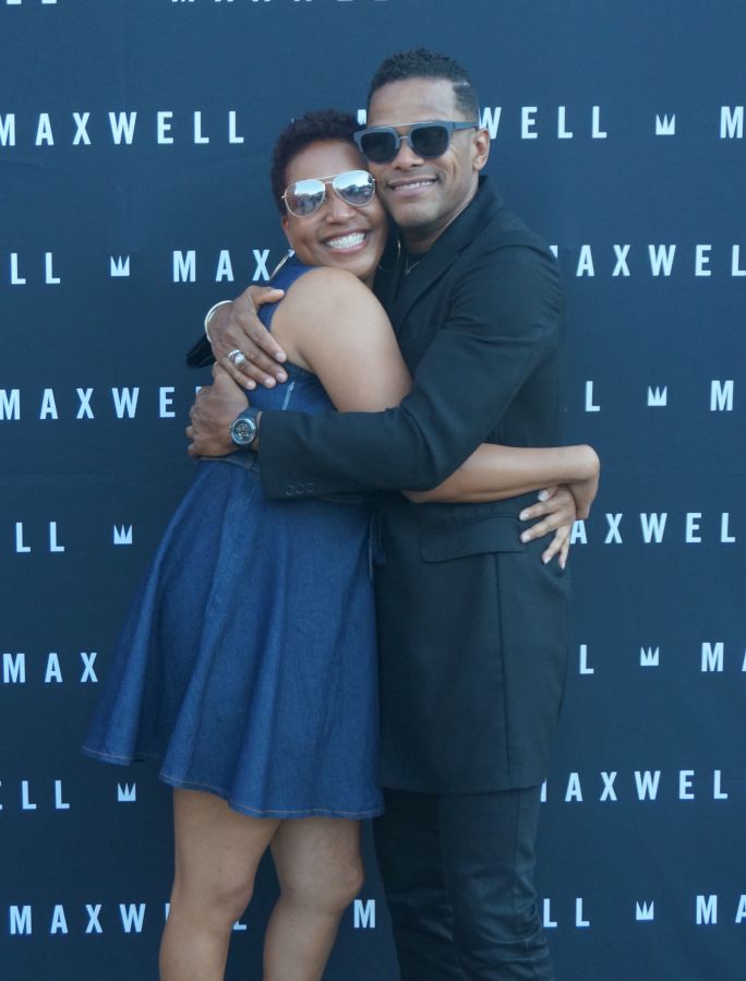 Maxwell, Ledisi, & Leela James Meet & Greet