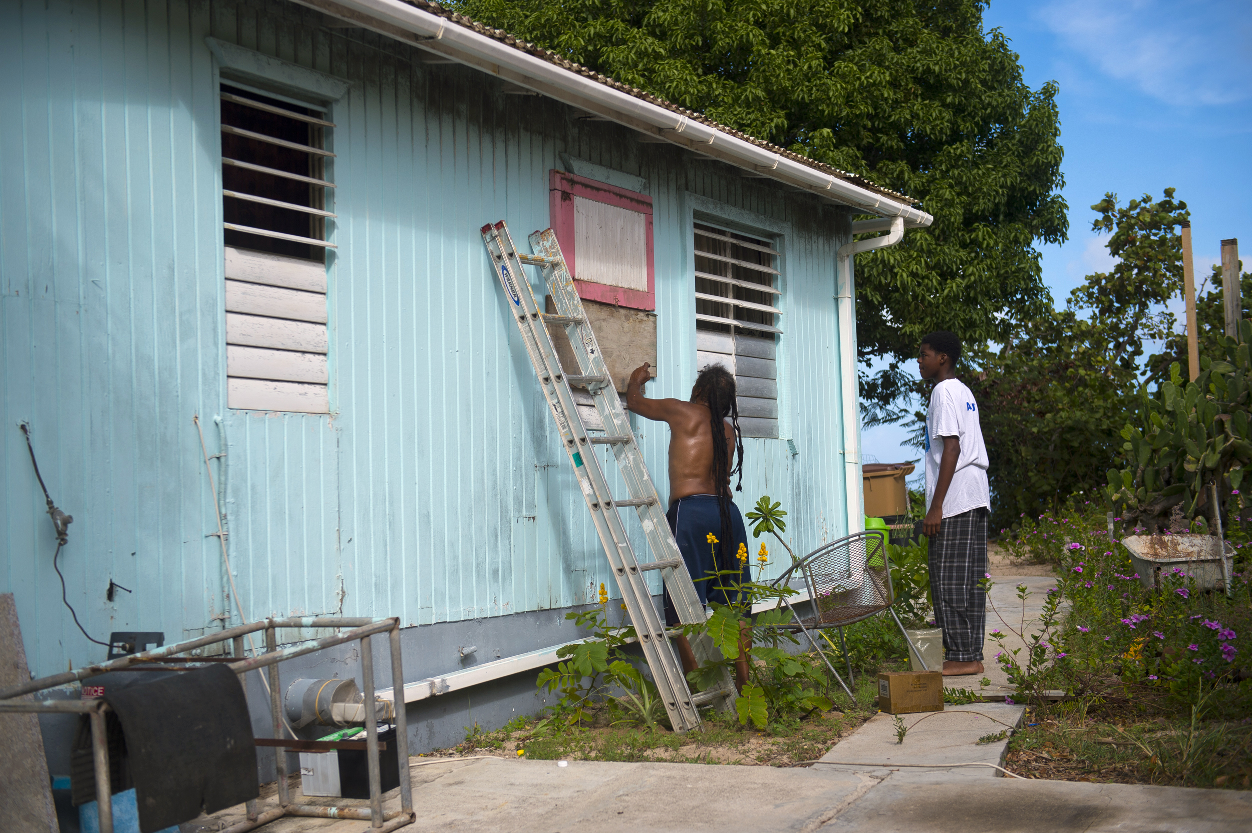FRANCE-SAINT MARTIN-OVERSEAS-CARIBBEAN-US-WEATHER-STORM-IRMA-HUR