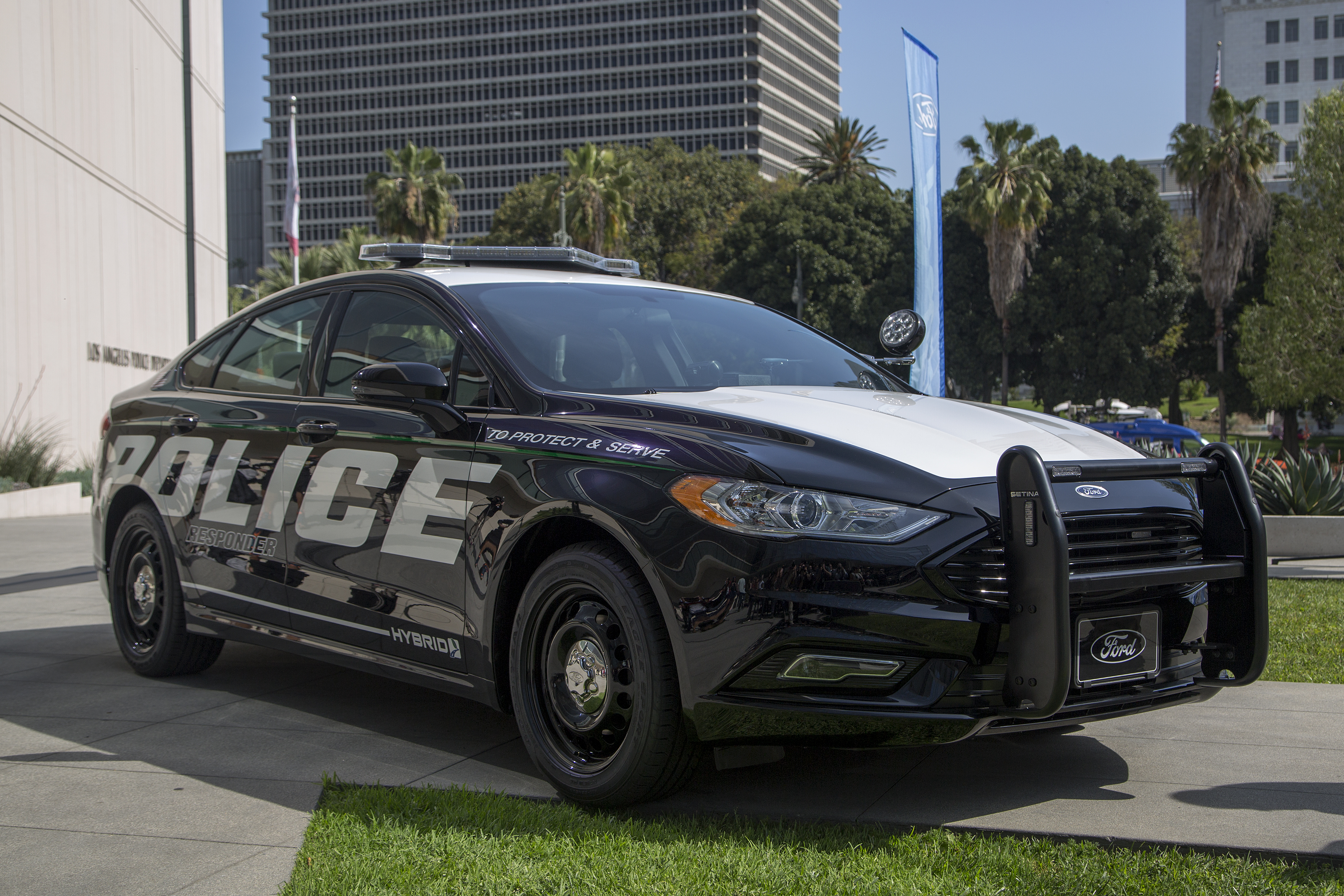 Ford Announces New Electrification Project With Los Angeles Police Department