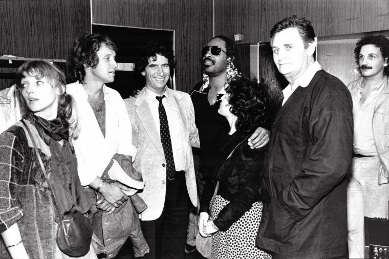 Jack Lang et son épouse fêtent Stevie Wonder