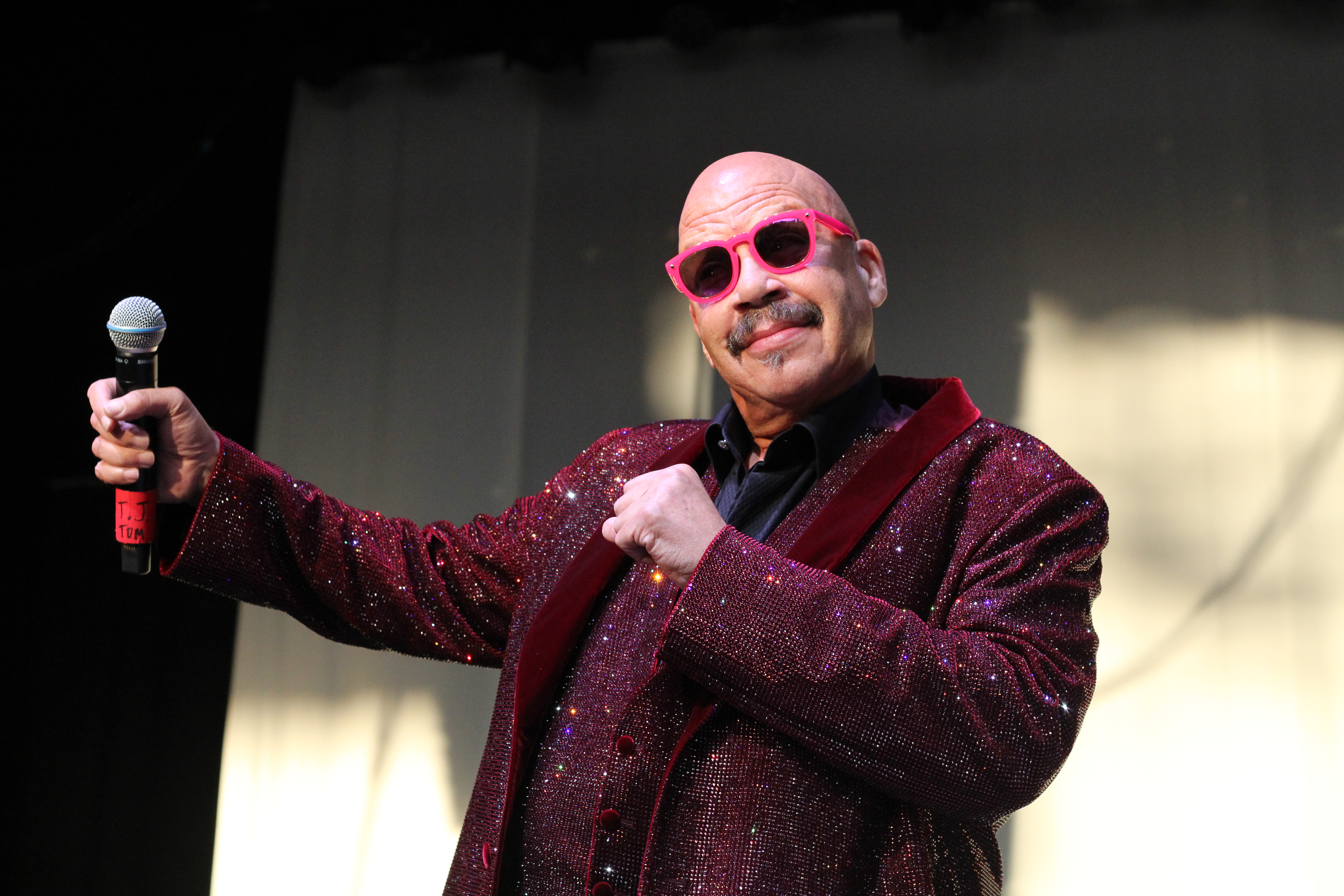 Tom Joyner Net Worth - 9t0ag45