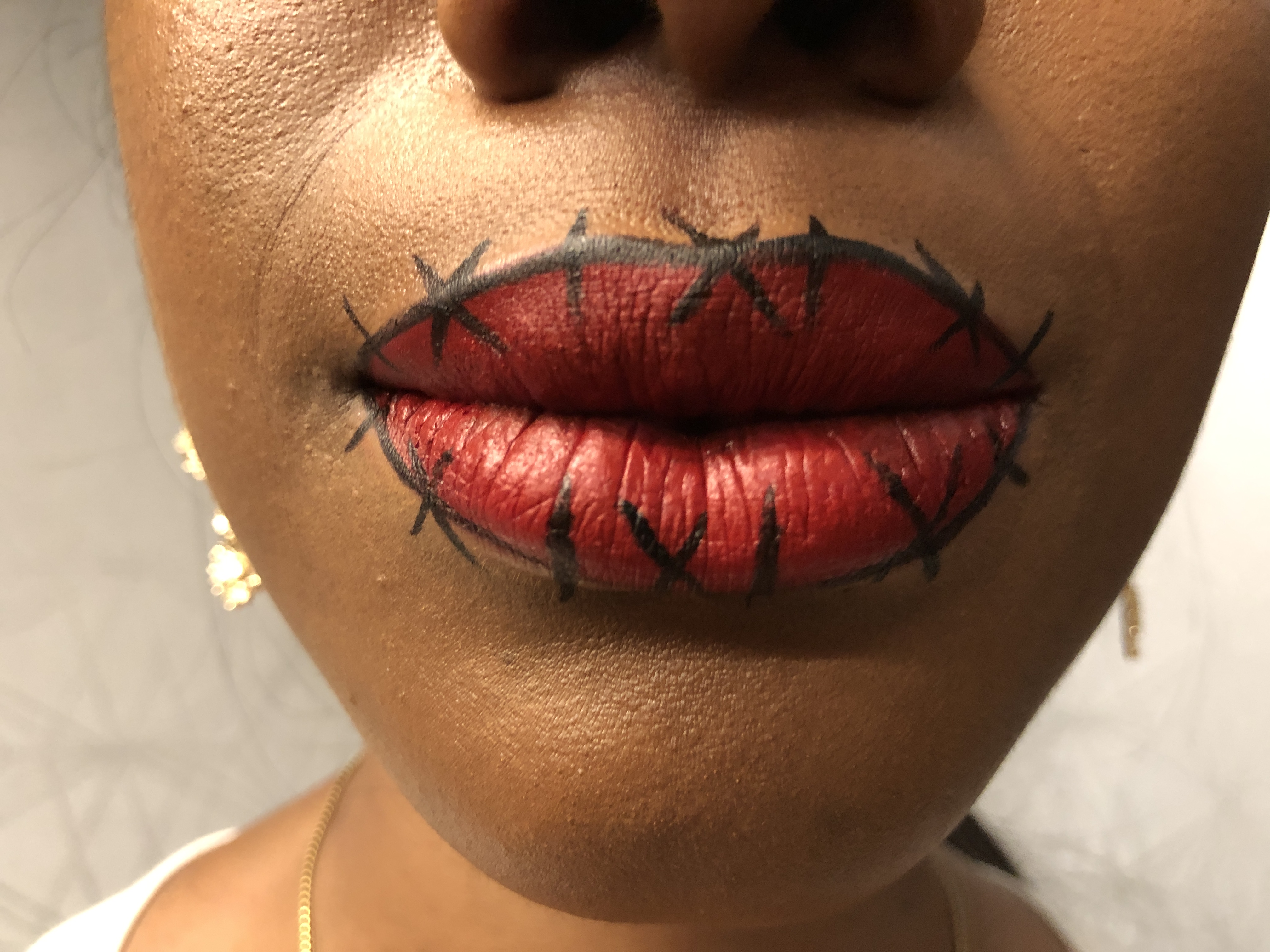 Pond's Halloween Makeup with Glamsquad