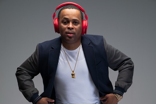 DJ Photos - DJ Skillz