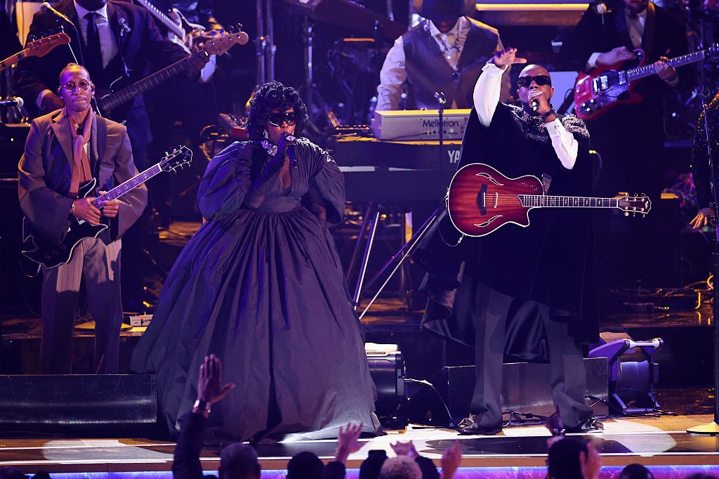 Lauryn Hill & Wyclef Jean Reunite For Grammys Tribute